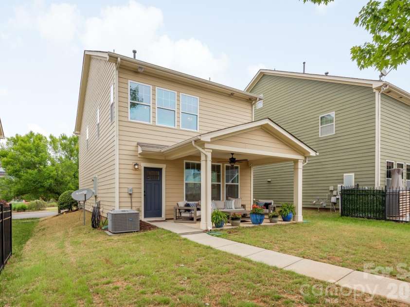 2318 Woodward Avenue, Charlotte, NC 28206.  MLS# CAR4371509, YatesRealty ID 21857. 