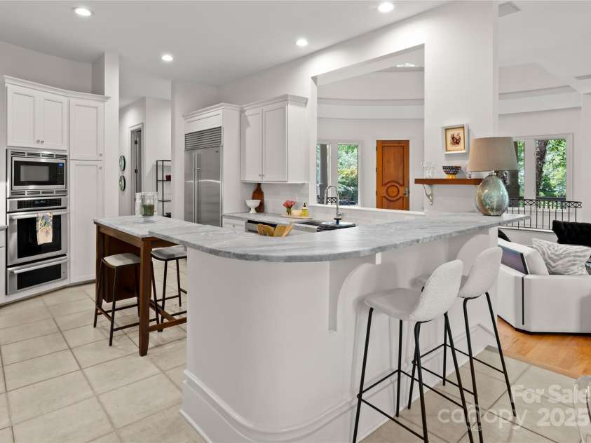8813 Covey Rise Court, Charlotte, NC 28226.  MLS# CAR4264626, YatesRealty ID 21857. 