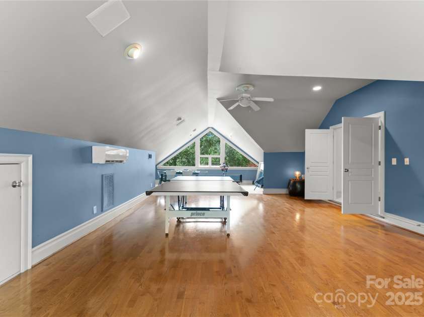 8813 Covey Rise Court, Charlotte, NC 28226.  MLS# CAR4264626, YatesRealty ID 21857. 