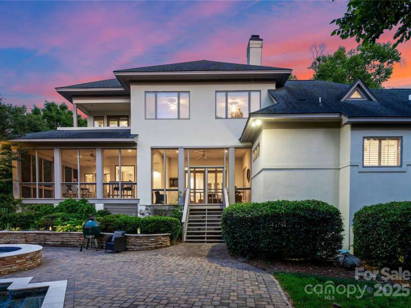 8813 Covey Rise Court, Charlotte, NC 28226.  MLS# CAR4264626, YatesRealty ID 21857. 