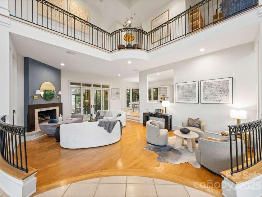 8813 Covey Rise Court, Charlotte, NC 28226.  MLS# CAR4264626, YatesRealty ID 21857. 