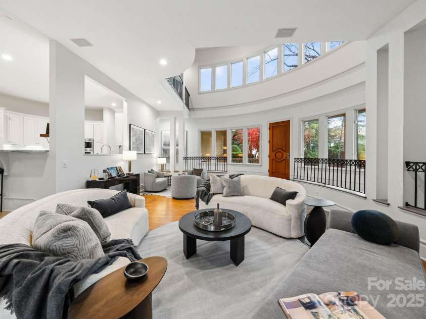 8813 Covey Rise Court, Charlotte, NC 28226.  MLS# CAR4264626, YatesRealty ID 21857. 