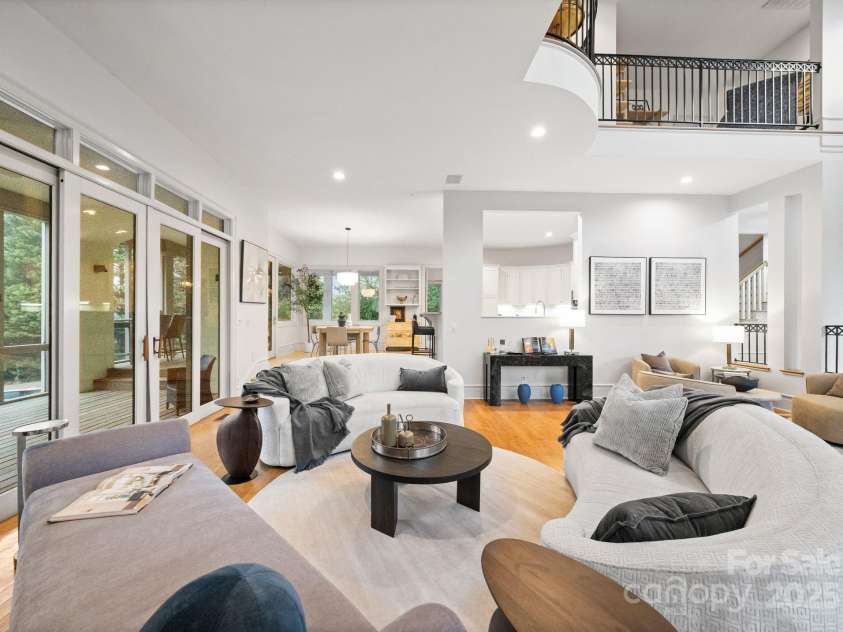 8813 Covey Rise Court, Charlotte, NC 28226.  MLS# CAR4264626, YatesRealty ID 21857. 