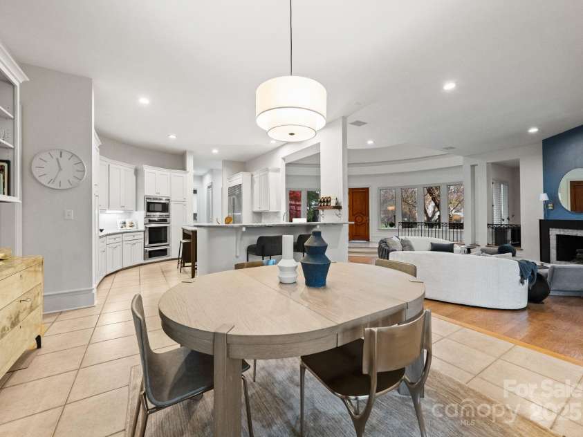 8813 Covey Rise Court, Charlotte, NC 28226.  MLS# CAR4264626, YatesRealty ID 21857. 