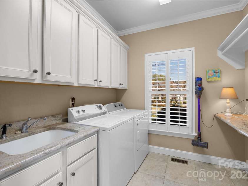 102 Wyndham Way, Salisbury, NC 28147.  MLS# CAR4231488, YatesRealty ID 21858. 