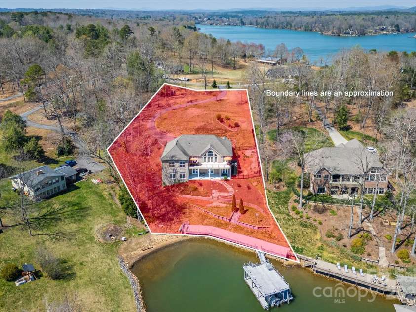 4164 54th Avenue, Hickory, NC 28601.  MLS# CAR4224752, YatesRealty ID 21860. 