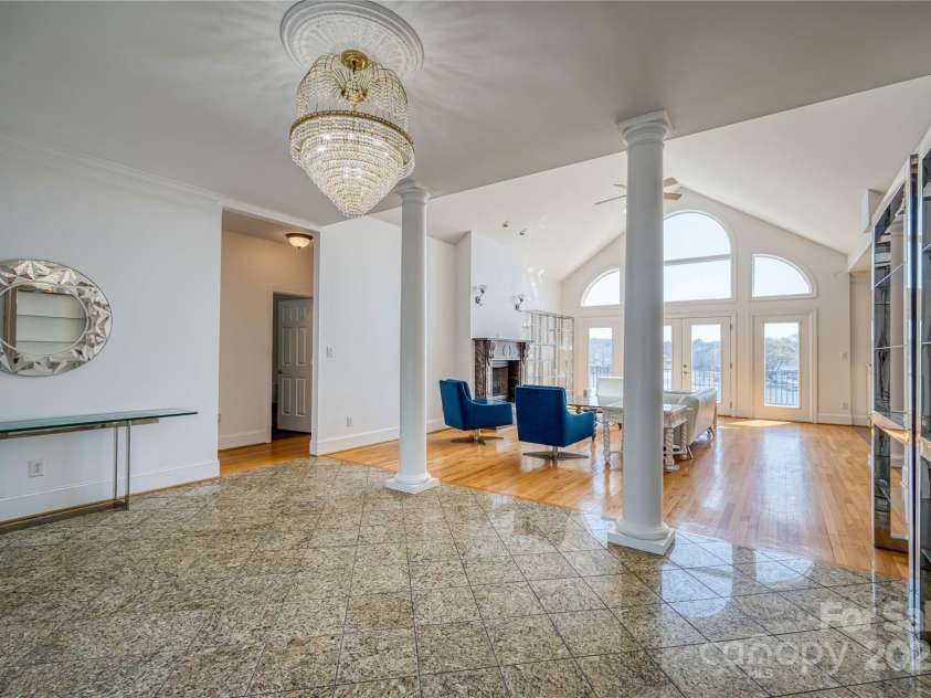 4164 54th Avenue, Hickory, NC 28601.  MLS# CAR4224752, YatesRealty ID 21860. 