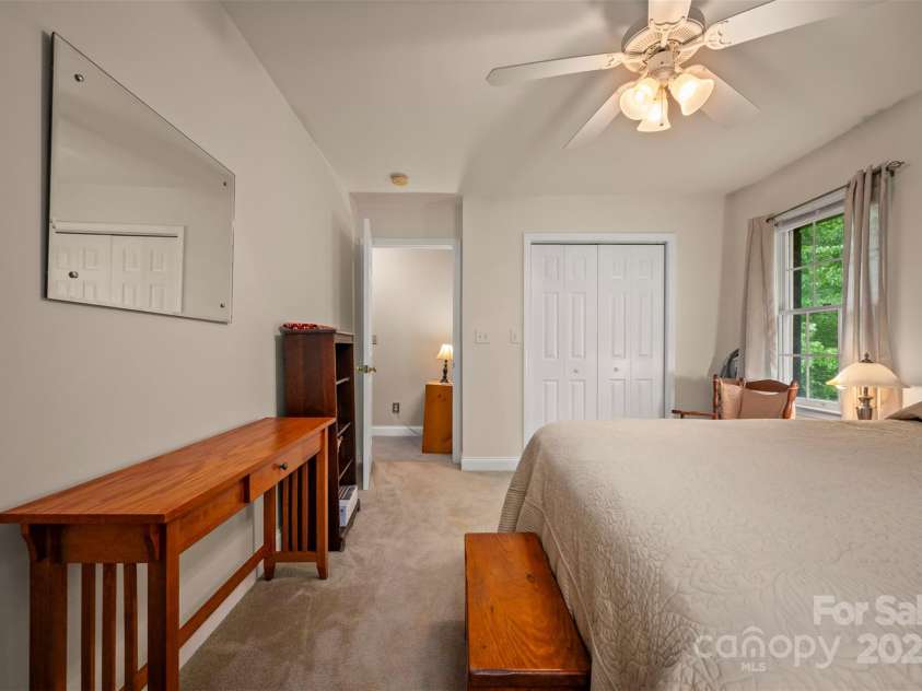 167 Lanier Drive, Landrum, SC 29356.  MLS# CAR4250453, YatesRealty ID 21861. 