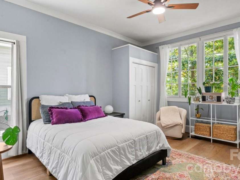 413 5th Avenue, Gastonia, NC 28052.  MLS# CAR4381956, YatesRealty ID 21861. 