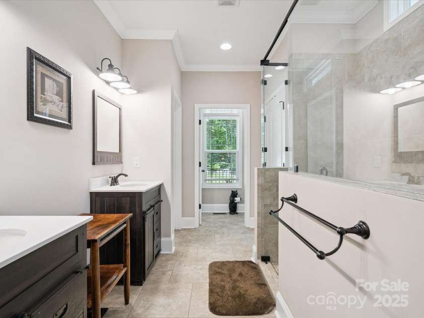 820 King Road, Clover, SC 29710.  MLS# CAR4272972, YatesRealty ID 21862. 