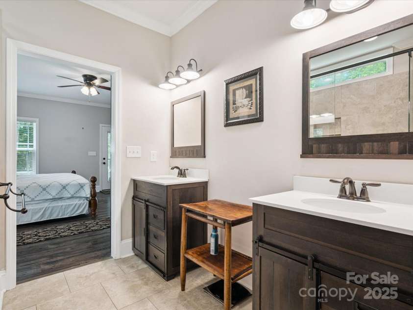 820 King Road, Clover, SC 29710.  MLS# CAR4272972, YatesRealty ID 21862. 