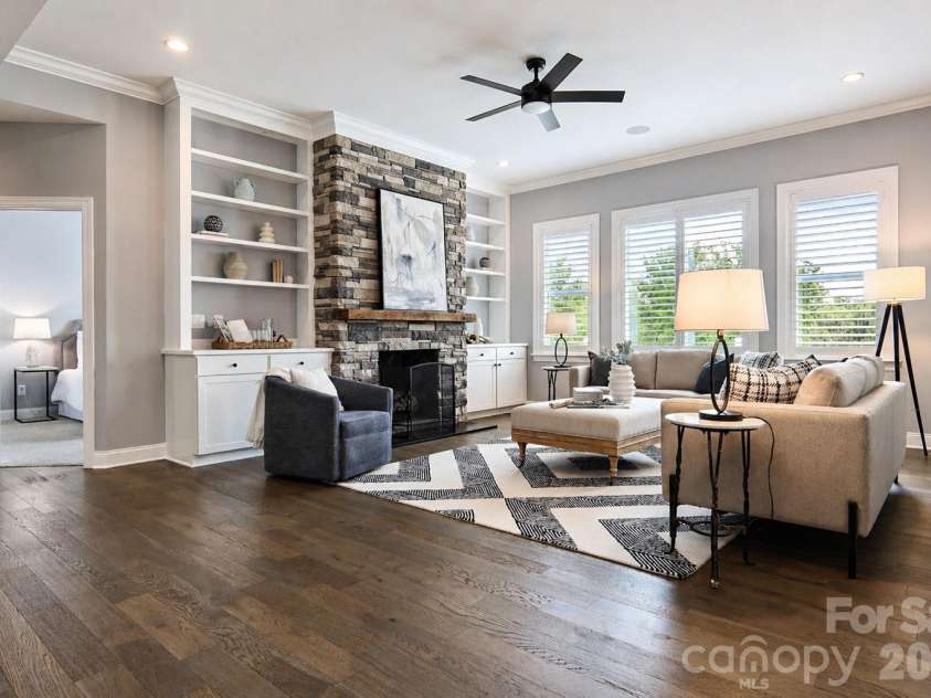 966 Chippenham Avenue, Lancaster, SC 29720.  MLS# CAR4358291, YatesRealty ID 21862. Great Room