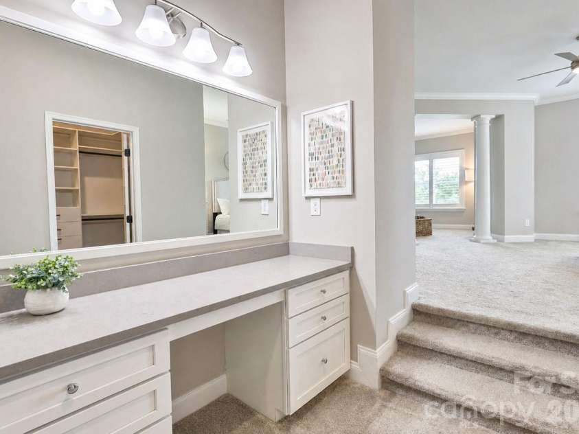 966 Chippenham Avenue, Lancaster, SC 29720.  MLS# CAR4358291, YatesRealty ID 21862. Primary Bathroom