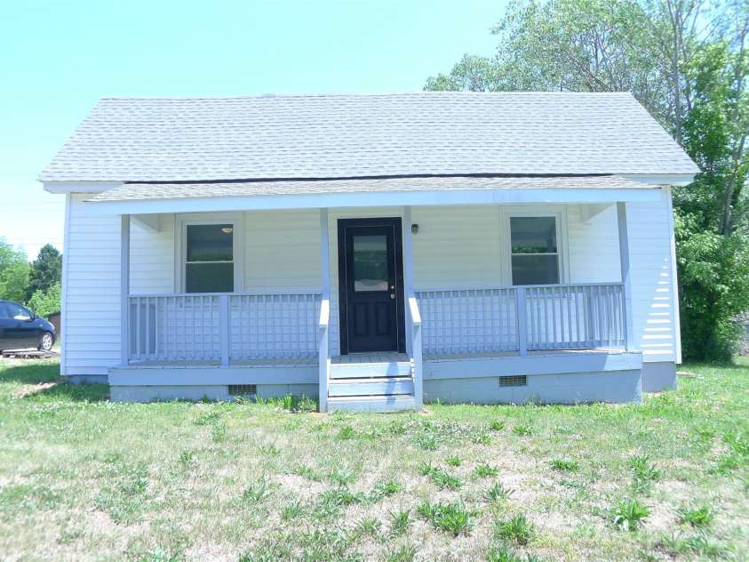 221 Duke Street, Cooleemee, NC 27014.  MLS# CAR4407077, YatesRealty ID 21864. 