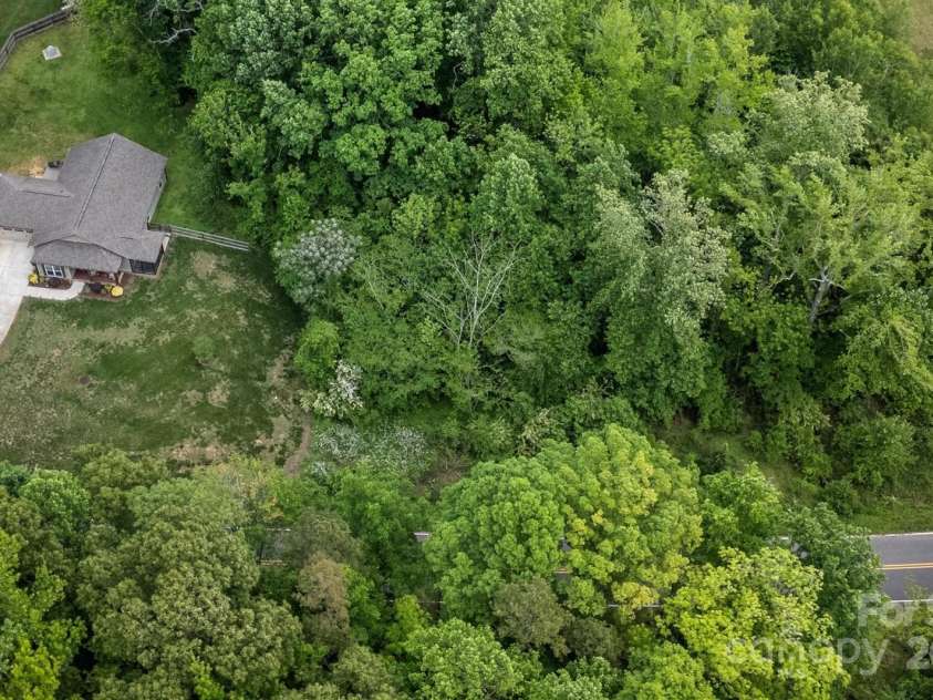 10340 Williams Road, Mint Hill, NC 28227.  MLS# CAR4247829, YatesRealty ID 21865. 1.25 Acres