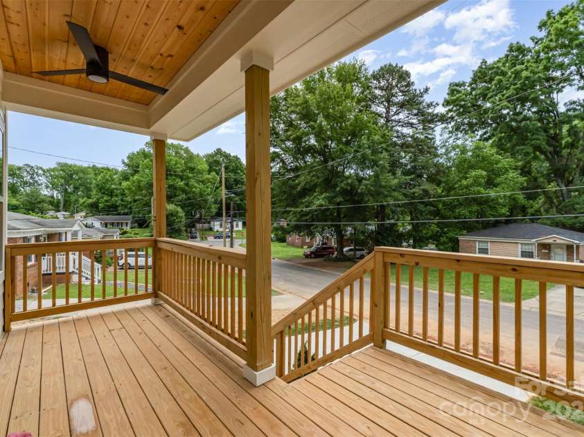 2512 Remington Street, Charlotte, NC 28216.  MLS# CAR4243674, YatesRealty ID 21867. Front Porch