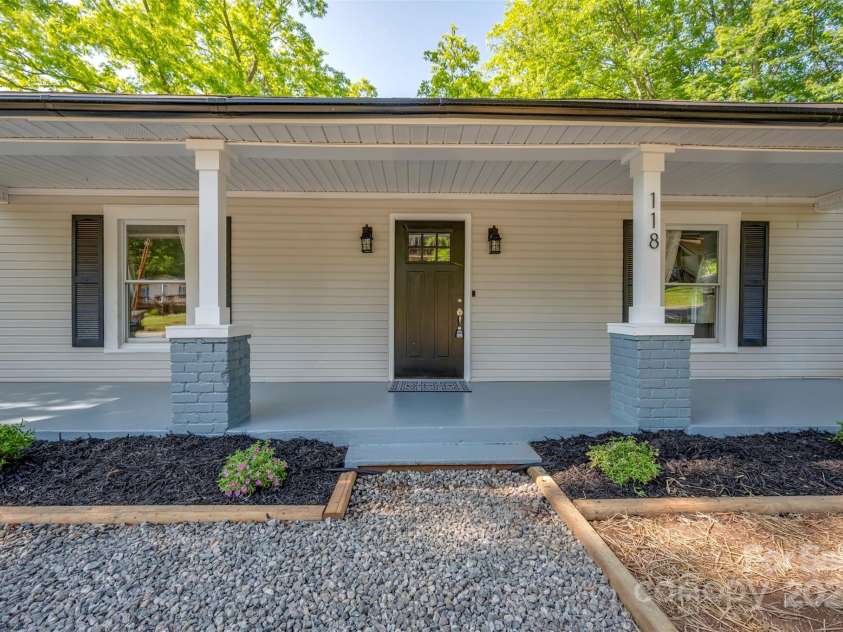 118 Landis Street, Forest City, NC 28043.  MLS# CAR4257373, YatesRealty ID 21868. 