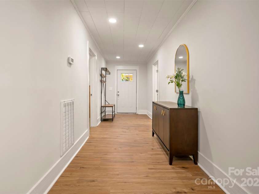 118 Landis Street, Forest City, NC 28043.  MLS# CAR4257373, YatesRealty ID 21868. 