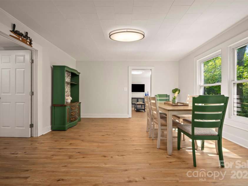 118 Landis Street, Forest City, NC 28043.  MLS# CAR4257373, YatesRealty ID 21868. 