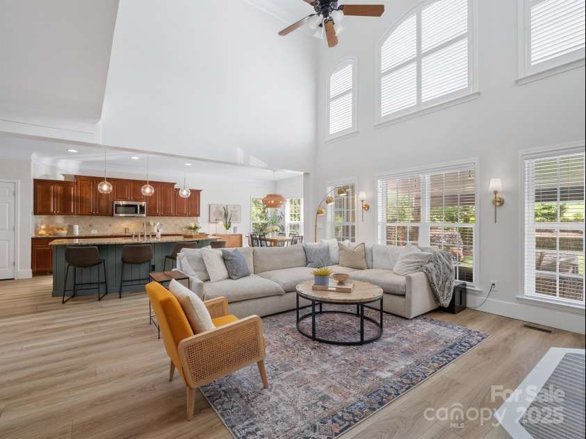 538 Fairwoods Drive, Huntersville, NC 28078.  MLS# CAR4263413, YatesRealty ID 21869. 