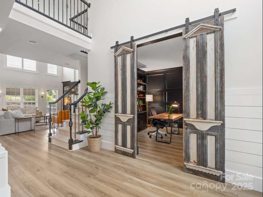 538 Fairwoods Drive, Huntersville, NC 28078.  MLS# CAR4263413, YatesRealty ID 21869. 