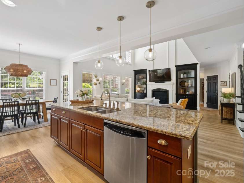 538 Fairwoods Drive, Huntersville, NC 28078.  MLS# CAR4263413, YatesRealty ID 21869. 