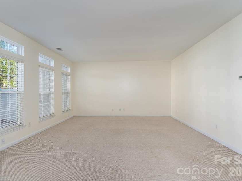 115 Autumn Falls Drive, Lake Wylie, SC 29710.  MLS# CAR4318027, YatesRealty ID 2187. 
