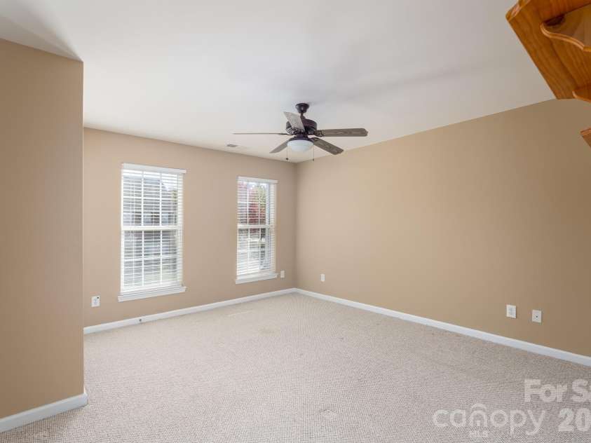 115 Autumn Falls Drive, Lake Wylie, SC 29710.  MLS# CAR4318027, YatesRealty ID 2187. 