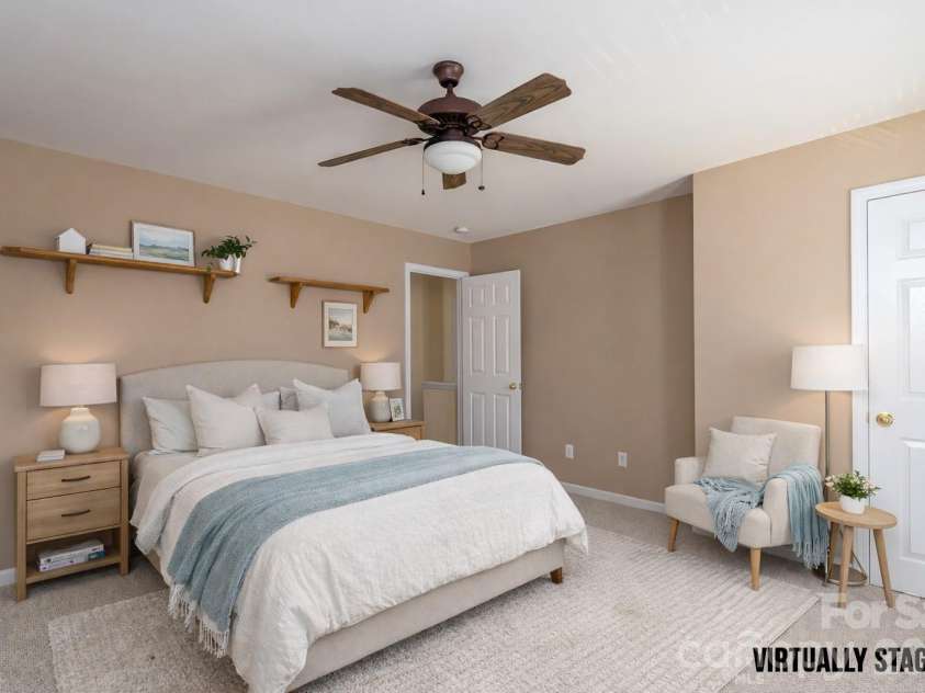 115 Autumn Falls Drive, Lake Wylie, SC 29710.  MLS# CAR4318027, YatesRealty ID 2187. Bedroom up staged