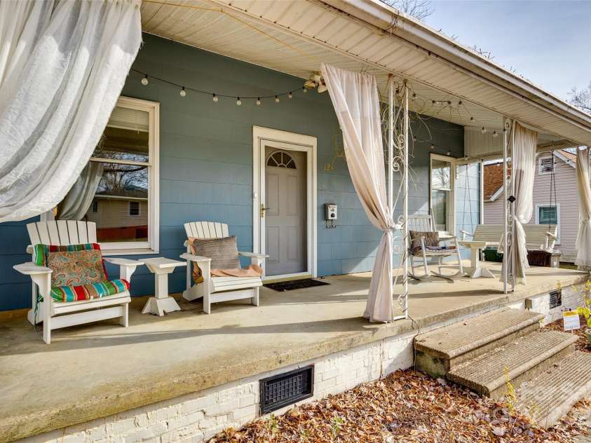 124 Piedmont Street, Rock Hill, SC 29730.  MLS# CAR4216386, YatesRealty ID 2187. 