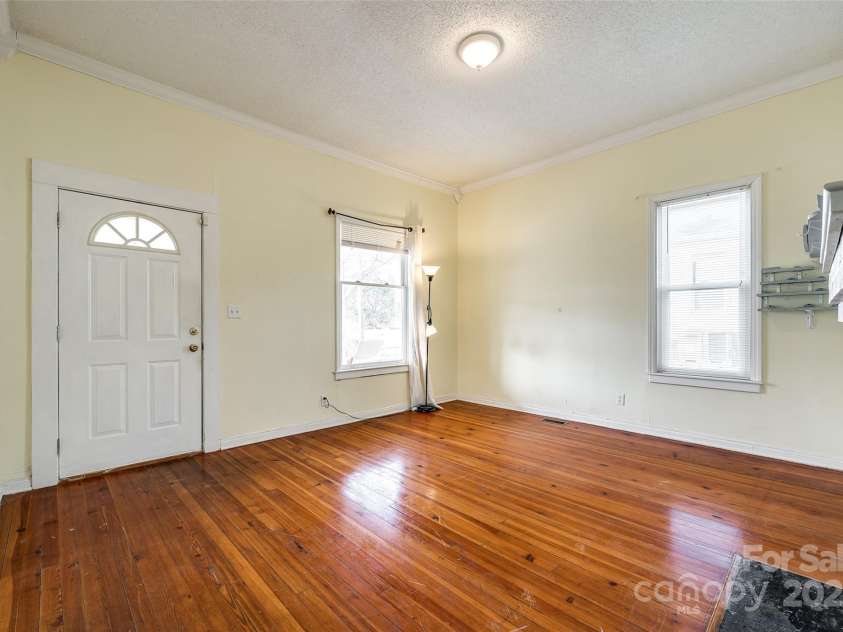 124 Piedmont Street, Rock Hill, SC 29730.  MLS# CAR4216386, YatesRealty ID 2187. 