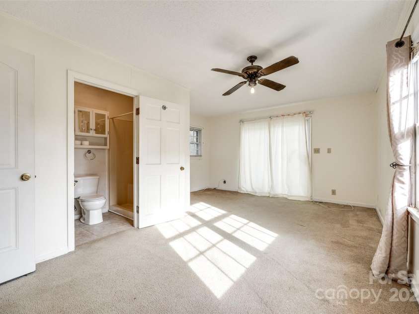 124 Piedmont Street, Rock Hill, SC 29730.  MLS# CAR4216386, YatesRealty ID 2187. 