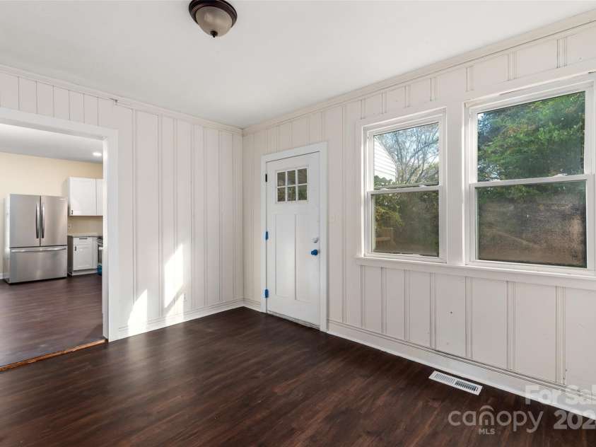 305 Elm Street, Lancaster, SC 29720.  MLS# CAR4201533, YatesRealty ID 21872. 