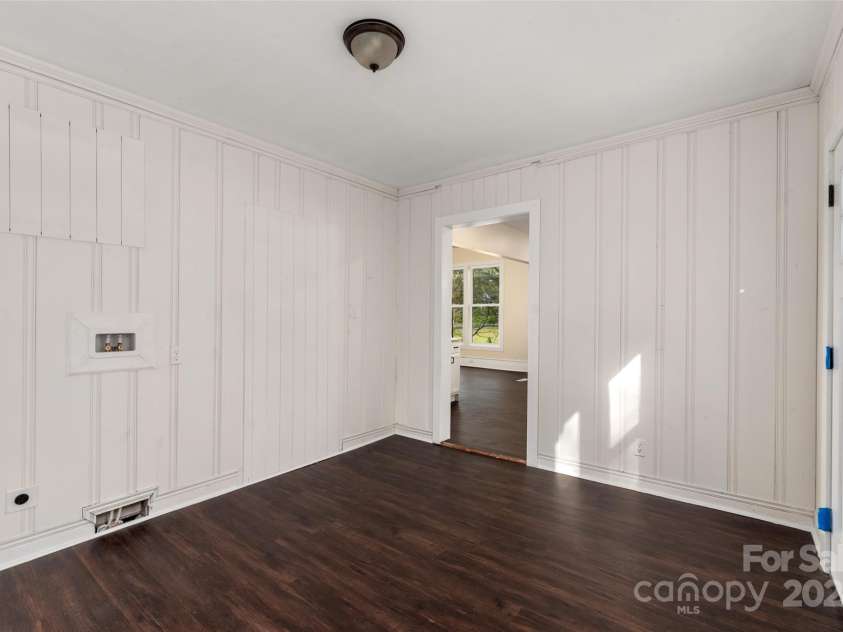 305 Elm Street, Lancaster, SC 29720.  MLS# CAR4201533, YatesRealty ID 21872. 