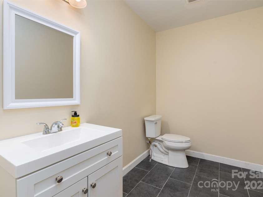 305 Elm Street, Lancaster, SC 29720.  MLS# CAR4201533, YatesRealty ID 21872. 