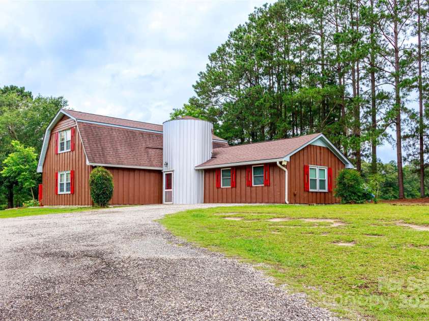 1980 Antioch Road, Hartsville, SC 29550.  MLS# CAR4266158, YatesRealty ID 21873. 
