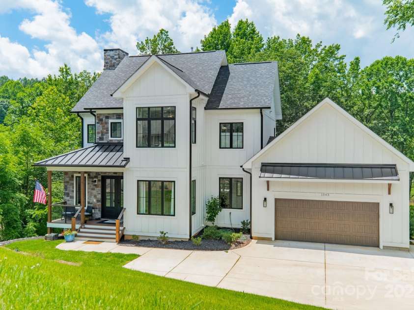 1543 Withers Drive, Denver, NC 28037.  MLS# CAR4270887, YatesRealty ID 21874. 