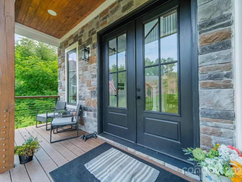 1543 Withers Drive, Denver, NC 28037.  MLS# CAR4270887, YatesRealty ID 21874. 