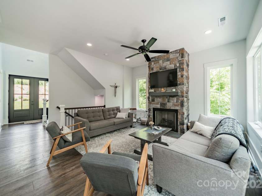 1543 Withers Drive, Denver, NC 28037.  MLS# CAR4270887, YatesRealty ID 21874. 