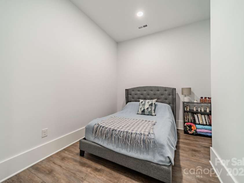 1543 Withers Drive, Denver, NC 28037.  MLS# CAR4270887, YatesRealty ID 21874. 