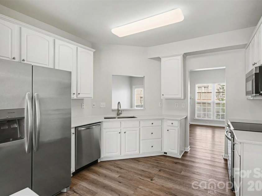 2136 Midnight Blue Lane, Fort Mill, SC 29708.  MLS# CAR4368158, YatesRealty ID 21874. 