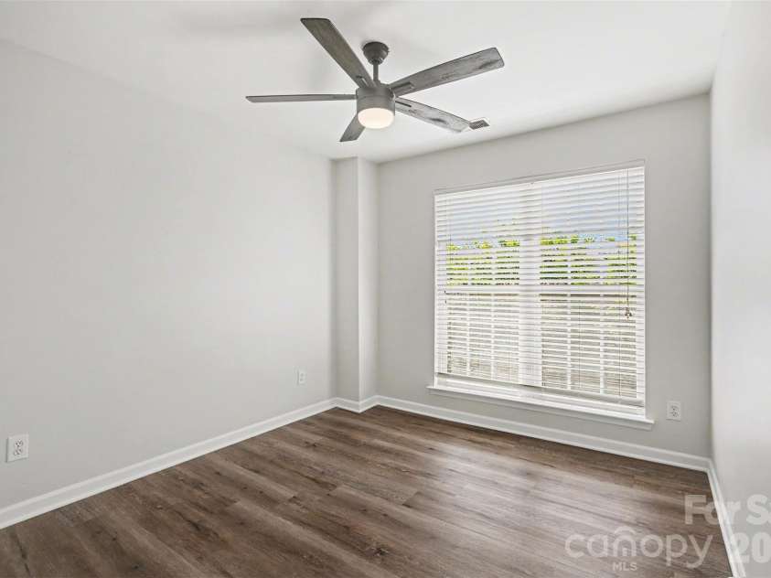 2136 Midnight Blue Lane, Fort Mill, SC 29708.  MLS# CAR4368158, YatesRealty ID 21874. 