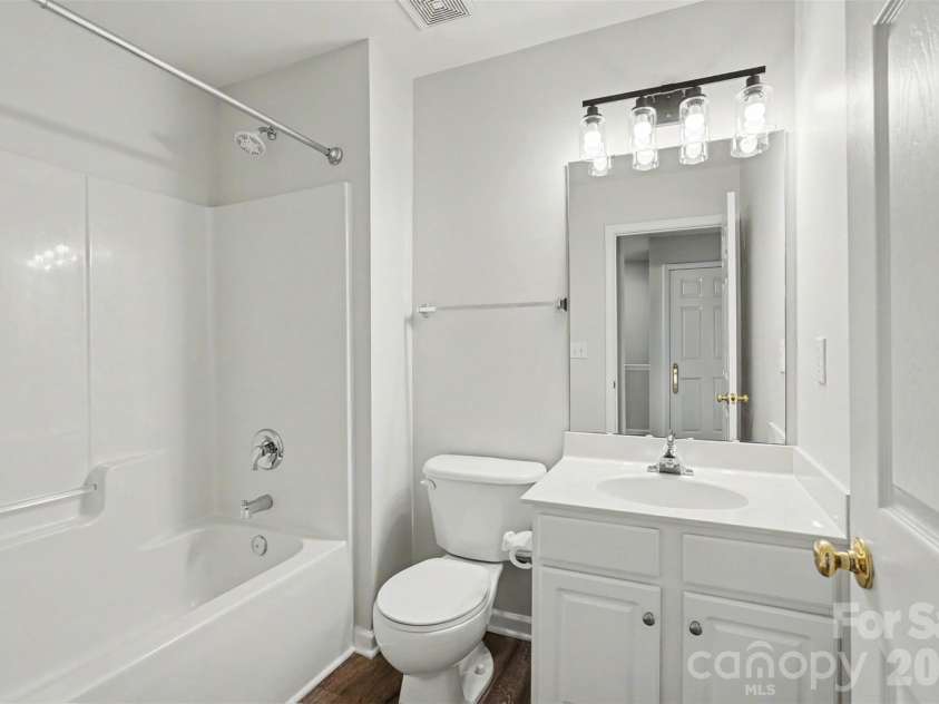 2136 Midnight Blue Lane, Fort Mill, SC 29708.  MLS# CAR4368158, YatesRealty ID 21874. 
