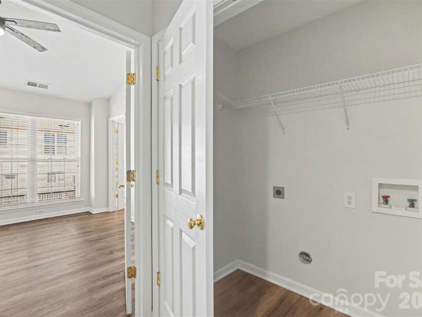 2136 Midnight Blue Lane, Fort Mill, SC 29708.  MLS# CAR4368158, YatesRealty ID 21874. 