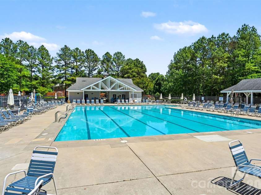 2136 Midnight Blue Lane, Fort Mill, SC 29708.  MLS# CAR4368158, YatesRealty ID 21874. 