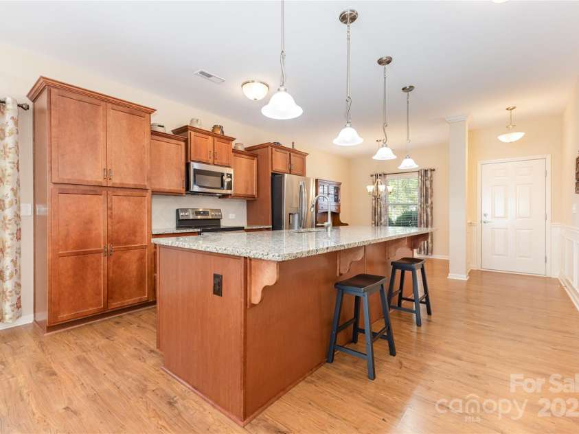 24604 Blue Heron Circle, Lancaster, SC 29720.  MLS# CAR4291057, YatesRealty ID 21875. 