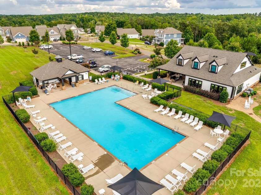 24604 Blue Heron Circle, Lancaster, SC 29720.  MLS# CAR4291057, YatesRealty ID 21875. 