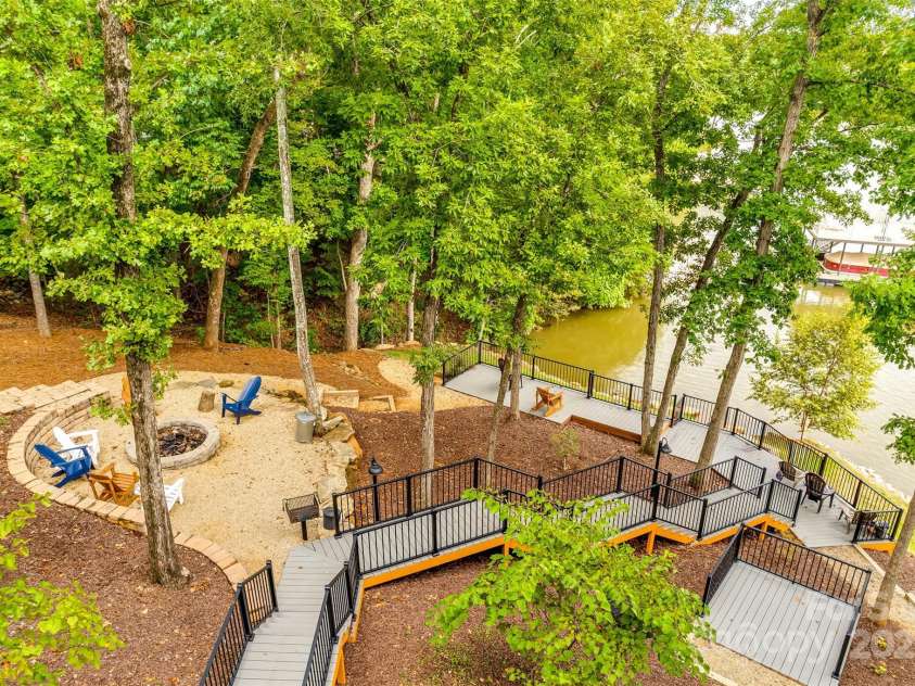 24604 Blue Heron Circle, Lancaster, SC 29720.  MLS# CAR4291057, YatesRealty ID 21875. 