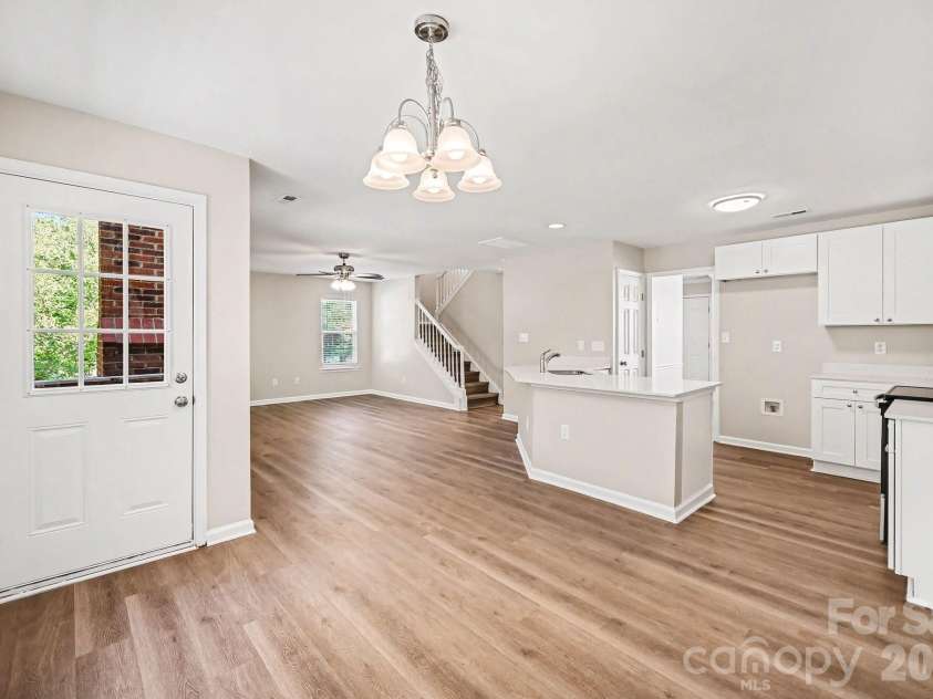 3700 Wilshire Lane, Waxhaw, NC 28173.  MLS# CAR4371753, YatesRealty ID 21875. 