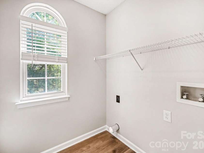 3700 Wilshire Lane, Waxhaw, NC 28173.  MLS# CAR4371753, YatesRealty ID 21875. 